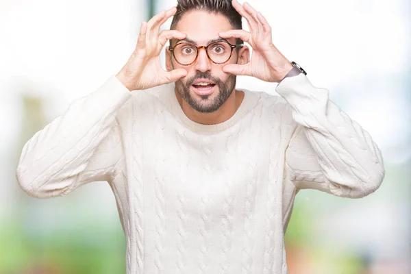 Young Handsome Man Wearing Glasses Isolated Background Trying Open Eyes — Stock Photo, Image