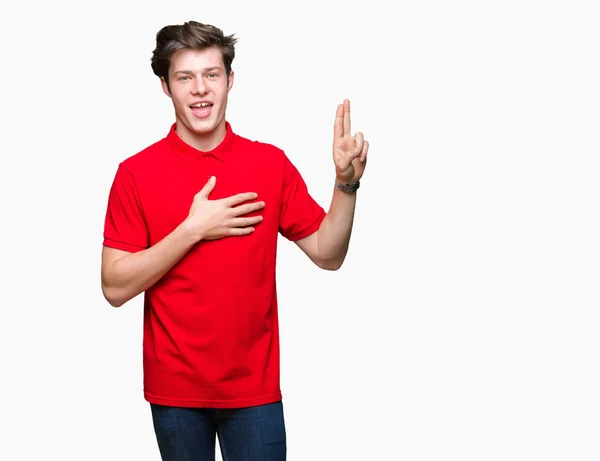 Jeune Bel Homme Portant Shirt Rouge Sur Fond Isolé Jurer — Photo