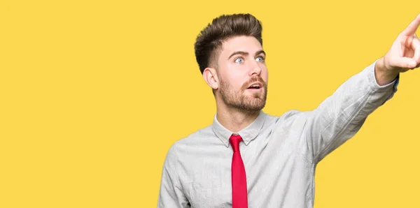 Young Handsome Business Man Pointing Finger Surprised Ahead Open Mouth — Stock Photo, Image