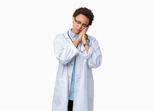 Young African American Doctor Woman Wearing Medical Coat Isolated Background — Stock Photo, Image