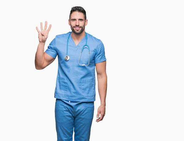 Yakışıklı Genç Doktor Cerrah Adam Gösterilen Parmakları Ile Işaret Izole — Stok fotoğraf