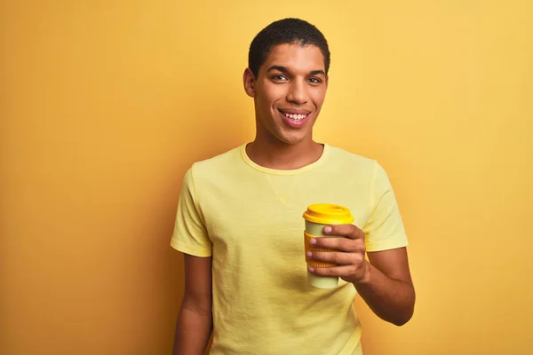 Young Handsome Arab Man Drinking Take Away Coffee Isolated Yellow — Stock Photo, Image