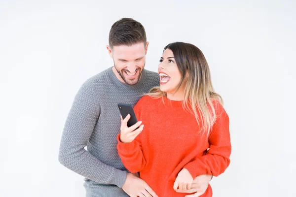 Beautiful young couple in love, kissing and hugging each other u — Stock Photo, Image