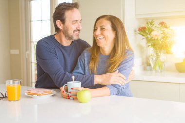 Güzel romantik orta yaş kaç sağlıklı breaskfast olan ben