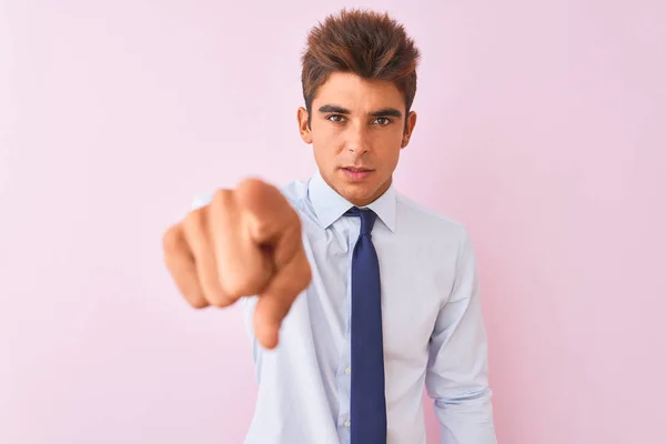Jeune Homme Affaires Beau Portant Chemise Cravate Debout Sur Fond — Photo