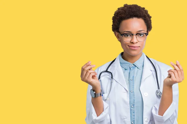 Young African American Doctor Woman Wearing Medical Coat Isolated Background — Stock Photo, Image