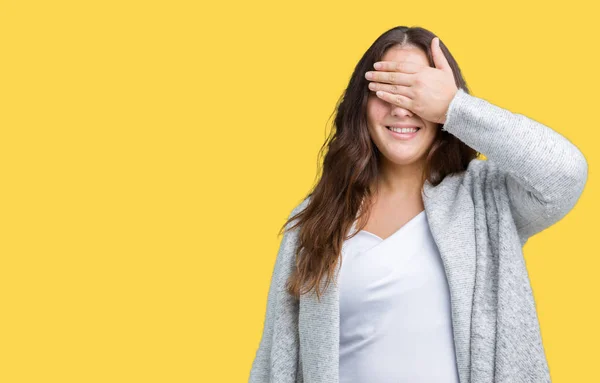 Mulher Bonita Size Usando Jaqueta Inverno Sobre Fundo Isolado Sorrindo — Fotografia de Stock