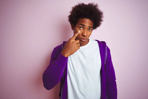 Young African American Man Wearing Purple Sweatshirt Standing Isolated Pink — Stock Photo, Image