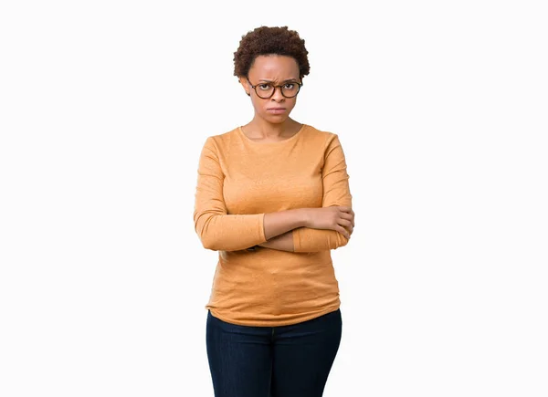 Unga Vackra Afroamerikanska Kvinnan Bär Glasögon Över Isolerade Bakgrund Skeptiker — Stockfoto