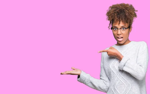 Beautiful Young African American Woman Wearing Winter Sweater Isolated Background — Stock Photo, Image