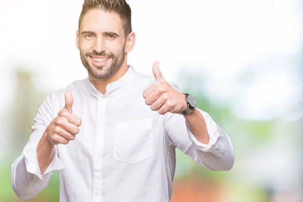 Junger Geschäftsmann Über Isolierten Hintergrund Erfolgszeichen Tun Positive Geste Mit — Stockfoto