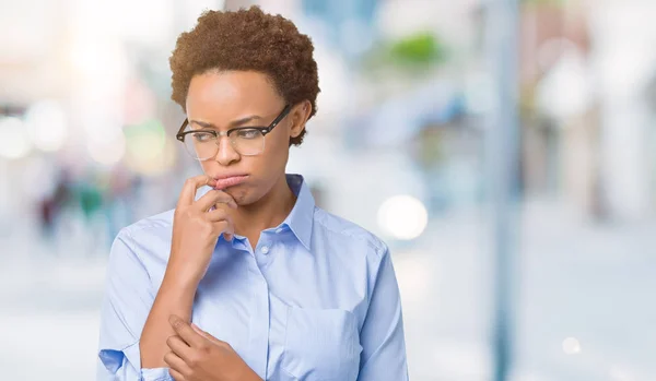 Fiatal Szép Afro Amerikai Üzletasszony Elszigetelt Háttere Depressziós Aggódik Szorongást — Stock Fotó