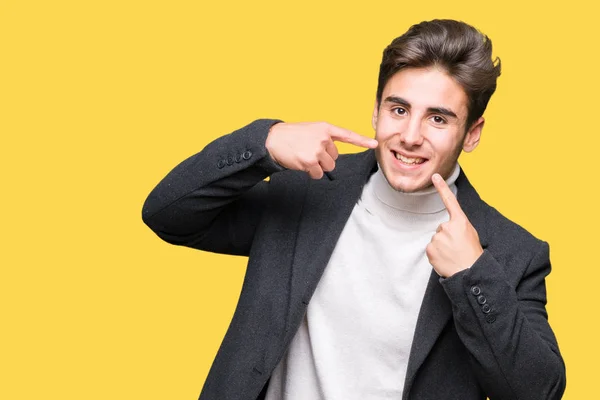 Homem Elegante Jovem Vestindo Casaco Inverno Sobre Fundo Isolado Sorrindo — Fotografia de Stock