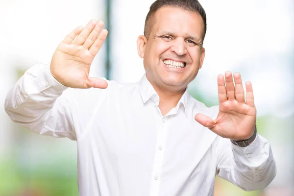 Medioevo Arabo Elegante Uomo Sfondo Isolato Sorridente Facendo Cornice Con — Foto Stock