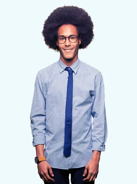 Jovem Homem Negócios Afro Americano Com Cabelo Afro Vestindo Óculos — Fotografia de Stock