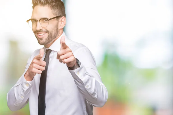 Joven Hombre Negocios Guapo Con Gafas Sobre Fondo Aislado Señalando —  Fotos de Stock