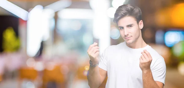 Joven Hombre Guapo Vistiendo Camiseta Blanca Sobre Fondo Aislado Haciendo —  Fotos de Stock