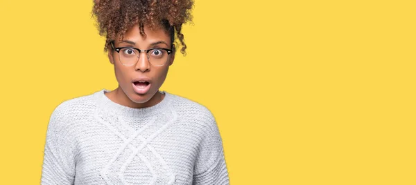 Schöne Junge Afrikanisch Amerikanische Frau Trägt Winterpullover Über Isoliertem Hintergrund — Stockfoto