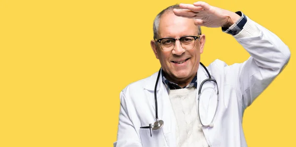 Handsome Senior Doctor Man Wearing Medical Coat Gesturing Hands Showing — Stock Photo, Image