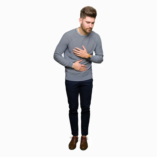 身に着けている若いハンサムな男の胃に手でセーターをストライプは ので吐き気 気分が悪く痛みを伴う病気 痛みの概念 — ストック写真