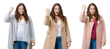 Güzel artı boyutu kadın kolaj izole arka plan üzerinde kış ceket giyen kızgın ve öfkeli yükselterek yumruk sinirli ve öfkeli öfke ile bağırırken. Öfke ve agresif kavram.