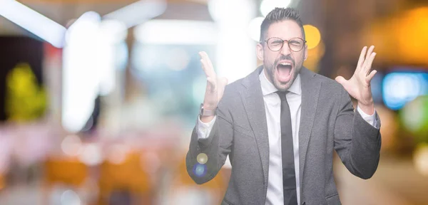 Giovane Uomo Affari Bello Sfondo Isolato Che Celebra Pazzo Pazzo — Foto Stock