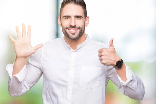 Joven Hombre Negocios Sobre Fondo Aislado Mostrando Apuntando Hacia Arriba — Foto de Stock