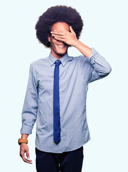 Jovem Homem Negócios Afro Americano Com Cabelo Afro Usando Óculos — Fotografia de Stock