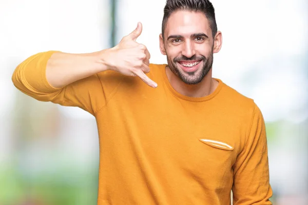 Joven Hombre Guapo Sobre Fondo Aislado Sonriendo Haciendo Gesto Del — Foto de Stock