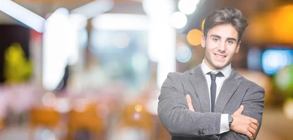 Joven Hombre Negocios Vistiendo Traje Corbata Sobre Fondo Aislado Cara — Foto de Stock