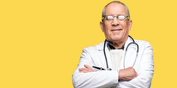 Handsome Senior Doctor Man Wearing Medical Coat Happy Face Smiling — Stock Photo, Image