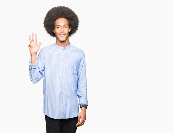 Joven Hombre Afroamericano Con Pelo Afro Mostrando Apuntando Hacia Arriba —  Fotos de Stock