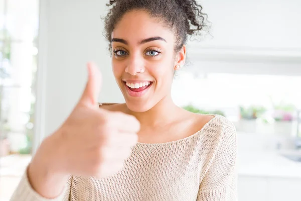 Beautiful Young African American Woman Afro Hair Doing Happy Thumbs — Stock Photo, Image