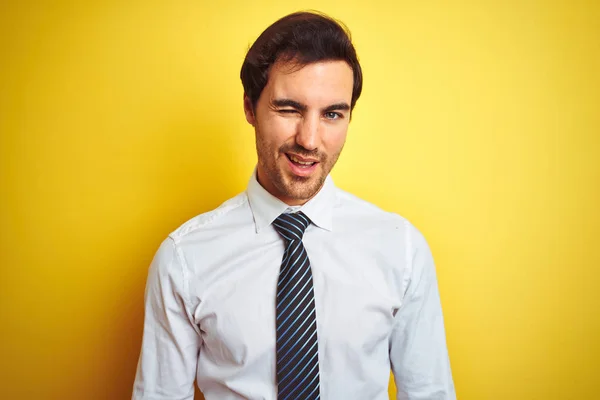 Young Handsome Businessman Wearing Elegant Shirt Tie Isolated Yellow Background — Stock Photo, Image