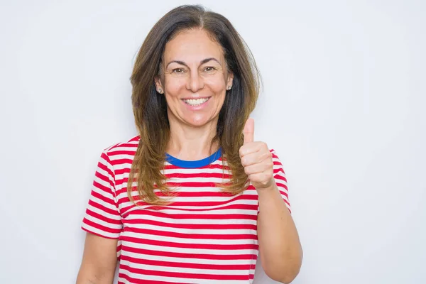 Mujer Mayor Mediana Edad Pie Sobre Fondo Blanco Aislado Haciendo — Foto de Stock