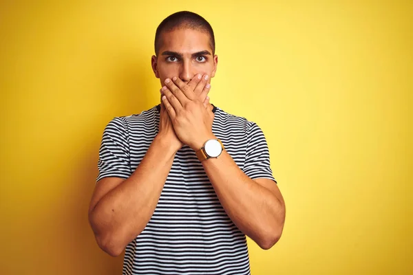 Young Handsome Man Wearing Striped Shirt Yellow Isolated Background Shocked — Stock Photo, Image