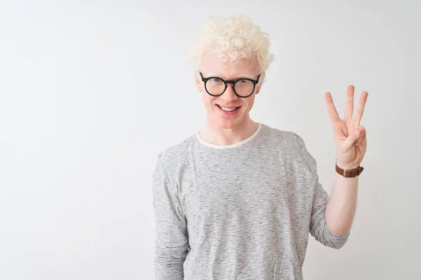 Unga Albino Blond Man Klädd Randig Shirt Och Glasögon Över — Stockfoto