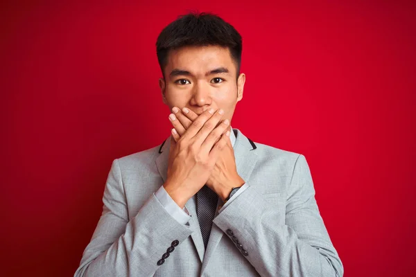 Азіатський Китайський Бізнесмен Носіння Сірий Піджак Краватку Стояв Над Ізольованим — стокове фото