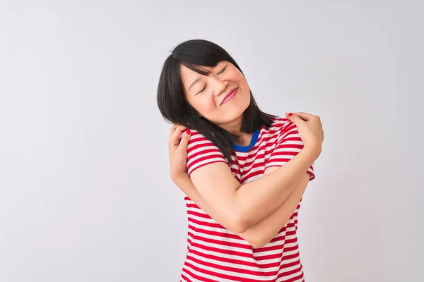 Jonge Mooie Chinese Vrouw Dragen Rood Gestreepte Shirt Geïsoleerde Witte — Stockfoto