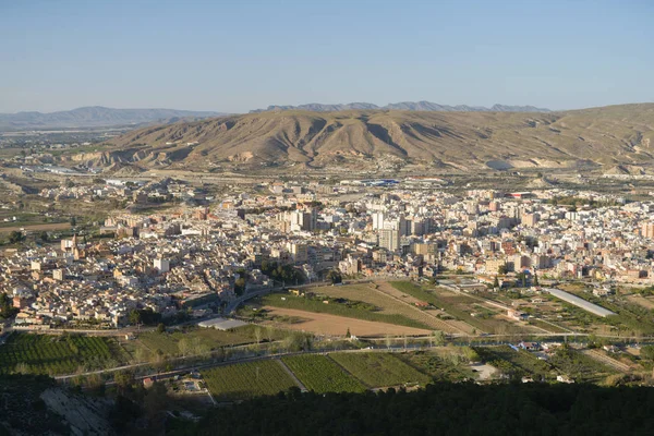 Güzel Alp Dağ Manzara Güneşli Bir Günde Mavi Gökyüzü Ile — Stok fotoğraf