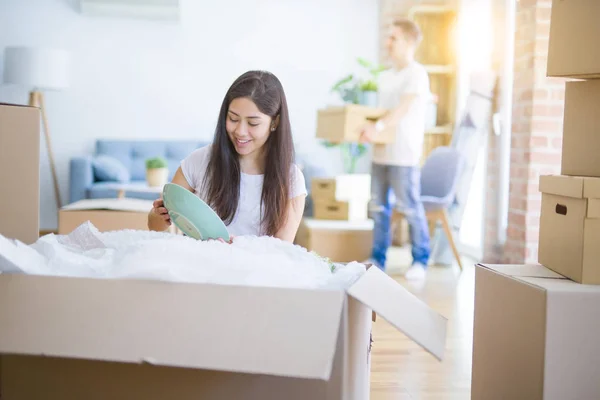 Gelukkig Stel Thuis — Stockfoto