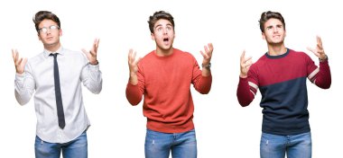 Genç yakışıklı iş adamı izole arka plan çılgın ve kızgın bağırarak ve agresif ifade ve silah kaldırdı bağırmaya kolaj. Hayal kırıklığı kavramı.