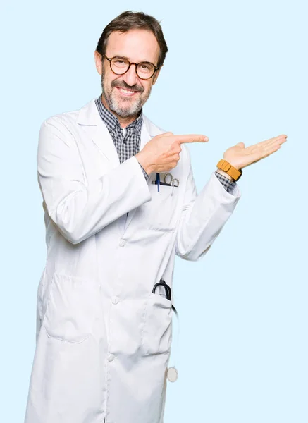 Middle Age Doctor Men Wearing Medical Coat Amazed Smiling Camera — Stock Photo, Image