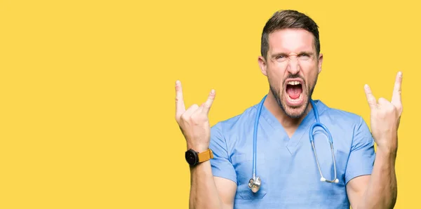 Handsome Doctor Man Wearing Medical Uniform Isolated Background Shouting Crazy — Stock Photo, Image