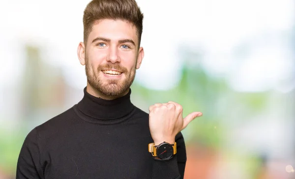 Jovem Homem Loiro Bonito Vestindo Camisola Inverno Sorrindo Com Rosto — Fotografia de Stock