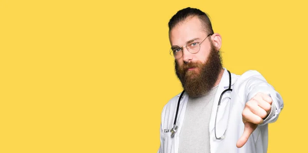 Young Blond Doctor Man Beard Wearing Medical Coat Looking Unhappy — Stock Photo, Image