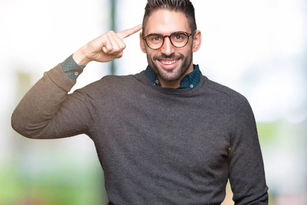 Junger Gutaussehender Mann Mit Brille Über Isoliertem Hintergrund Lächelnd Und — Stockfoto