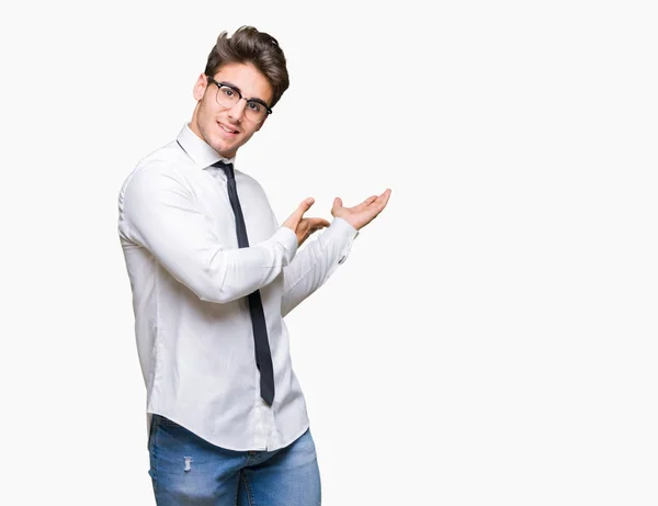 Young Business Man Wearing Glasses Isolated Background Inviting Enter Smiling — Stock Photo, Image
