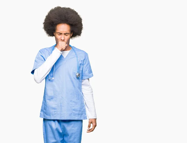 Giovane Medico Afro Americano Con Capelli Afro Sensazione Malessere Tosse — Foto Stock