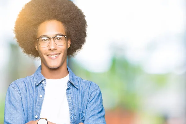 Jonge Afro Amerikaanse Man Met Afro Haar Dragen Van Bril — Stockfoto